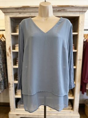 Michael Kors Blue Layered Blouse Large V-Neck Long Sleeve Flowy Top